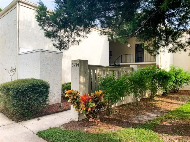 MLS: O5810792 Condo For Sale