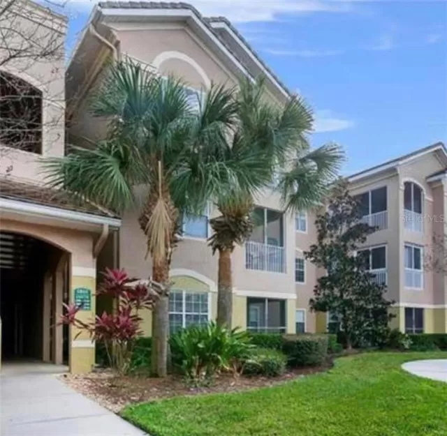 MLS: O5810878 Condo For Sale