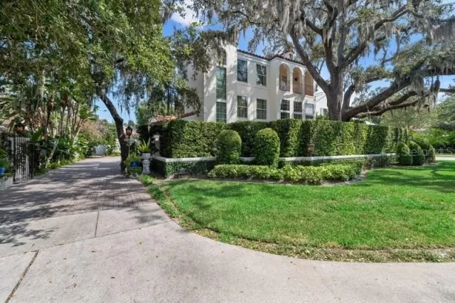 MLS: O5811144 Condo For Sale