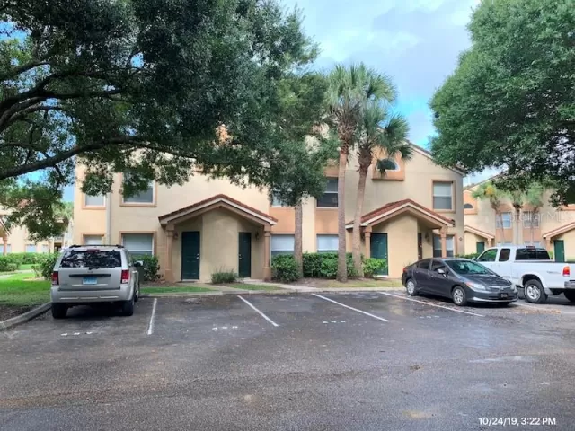 MLS: O5821632 Condo For Sale