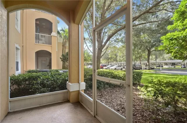 MLS: O5822117 Condo For Sale