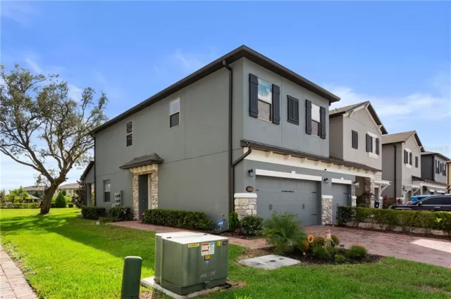 MLS: O5824104 Condo For Sale