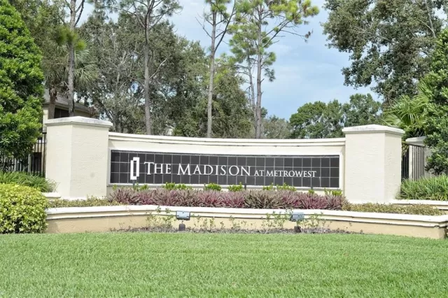 MLS: O5825433 Condo For Sale