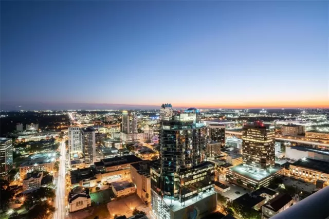 MLS: O5827506 Condo For Sale