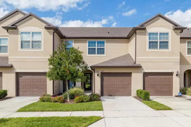 MLS: O5827967 Condo For Sale