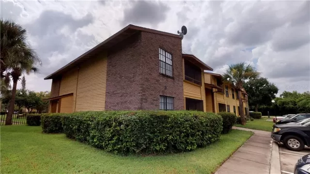 MLS: O5830214 Condo For Sale