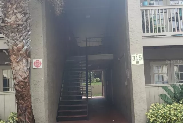 MLS: O5831300 Condo For Sale