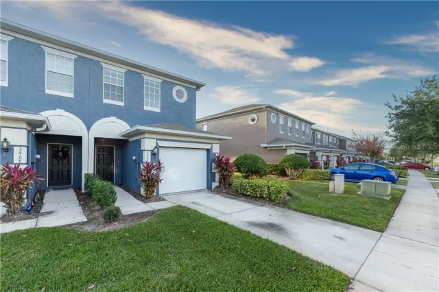 MLS: O5831564 Condo For Sale