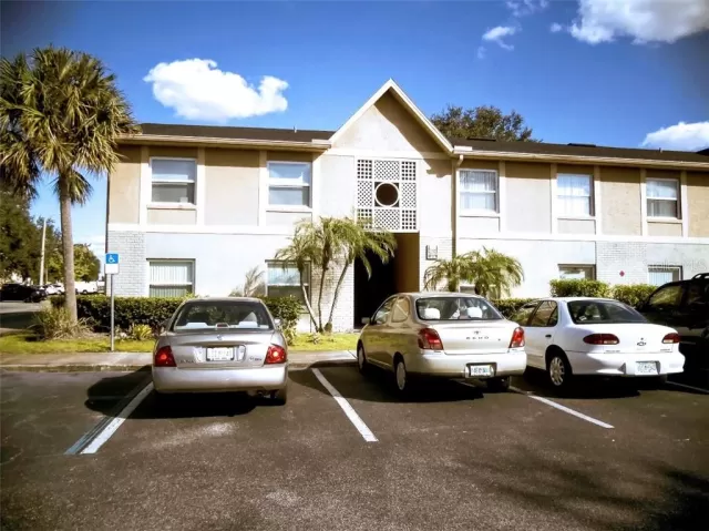 MLS: O5831789 Condo For Sale