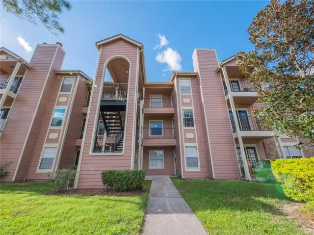 MLS: O5831998 Condo For Sale