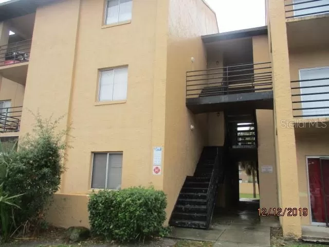 MLS: O5832462 Condo For Sale