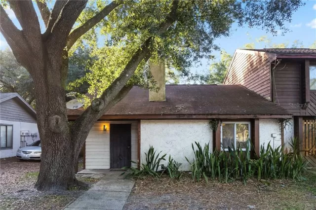 MLS: O5832831 Condo For Sale