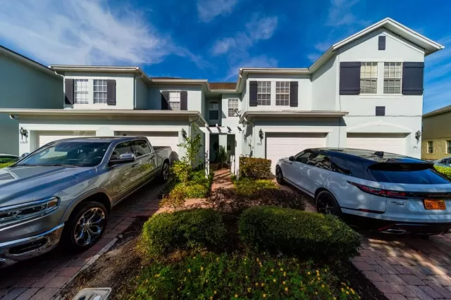 MLS: O5833368 Condo For Sale