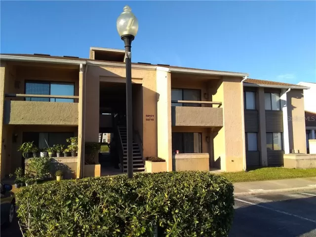 MLS: O5833582 Condo For Sale