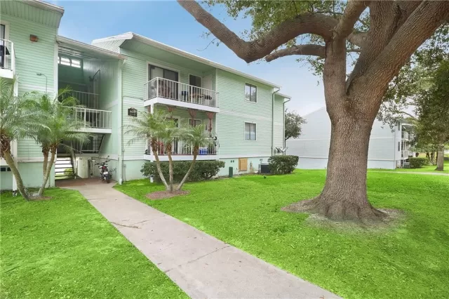 MLS: O5833691 Condo For Sale