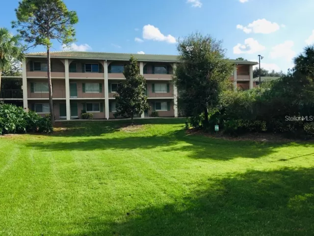 MLS: O5834518 Condo For Sale