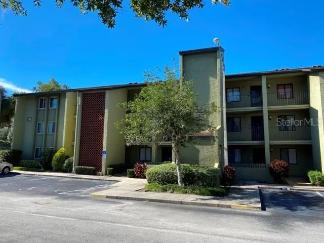 MLS: O5835493 Condo For Sale
