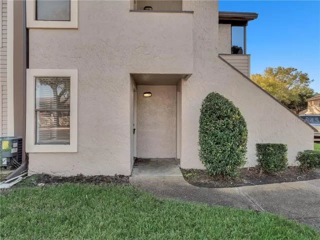 MLS: O5836818 Condo For Sale