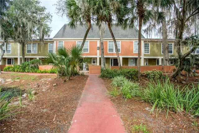 MLS: O5837257 Condo For Sale