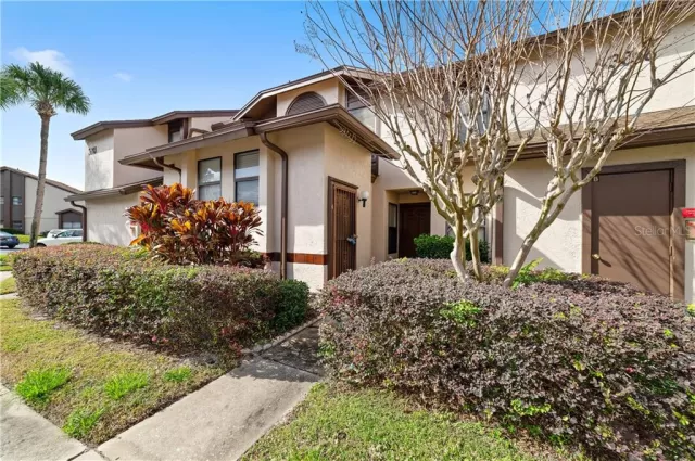 MLS: O5837659 Condo For Sale