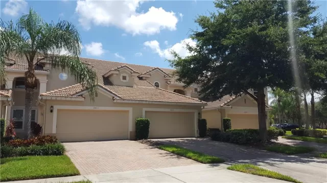 MLS: O5838024 Condo For Sale