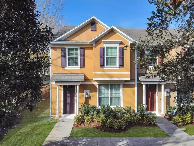 MLS: O5838120 Condo For Sale