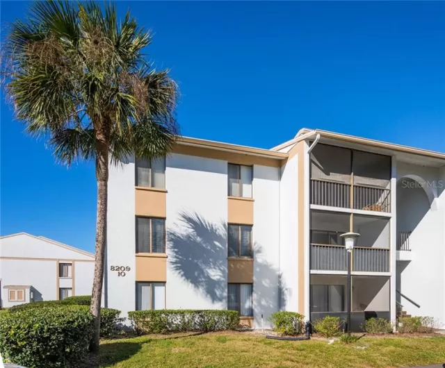MLS: O5838699 Condo For Sale