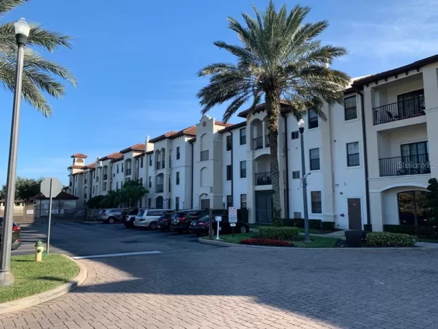 MLS: O5839580 Condo For Sale