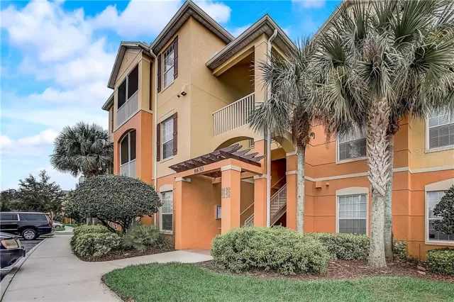 MLS: O5839886 Condo For Sale