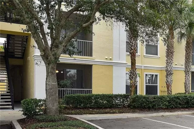 MLS: O5840882 Condo For Sale