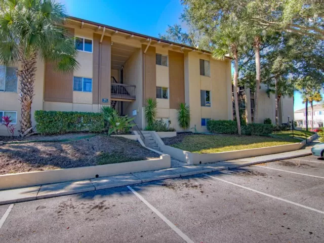 MLS: O5840991 Condo For Sale