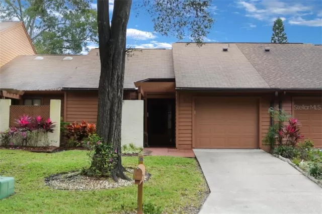 MLS: O5841183 Condo For Sale