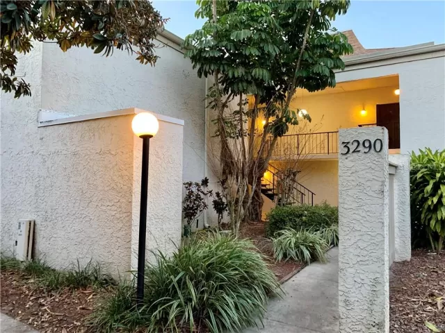 MLS: O5842248 Condo For Sale