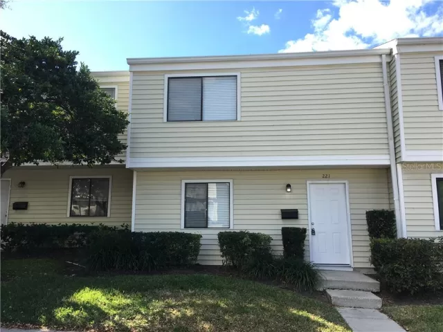 MLS: O5842834 Condo For Sale