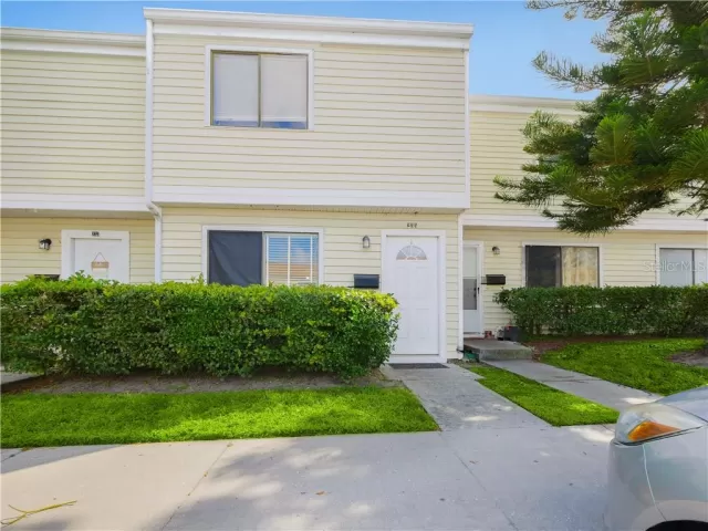 MLS: O5844188 Condo For Sale