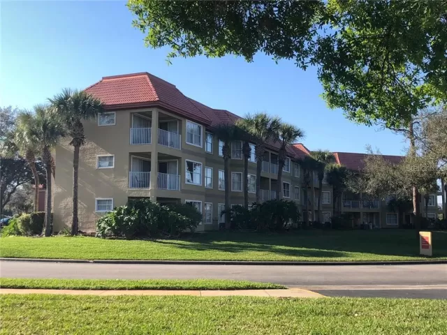 MLS: O5845474 Condo For Sale