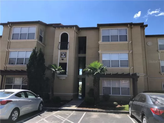 MLS: O5846095 Condo For Sale