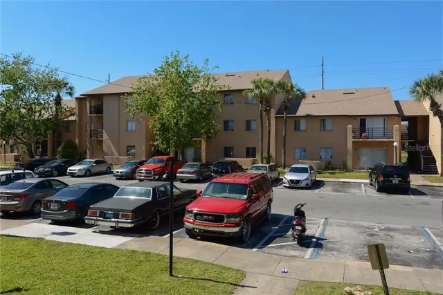 MLS: O5847488 Condo For Sale