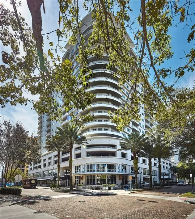 MLS: O5848666 Condo For Sale