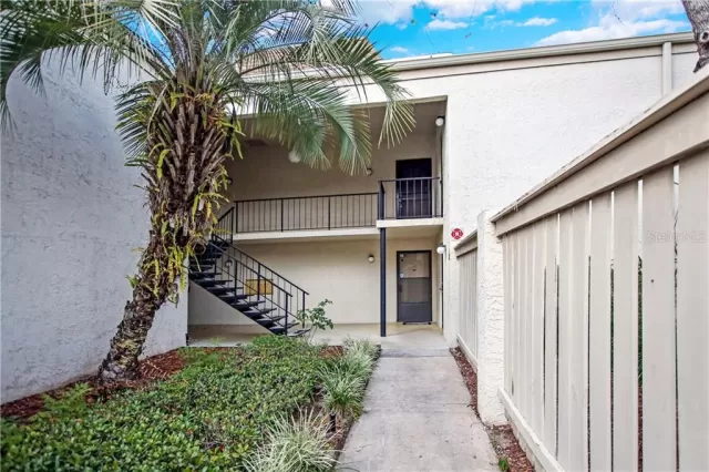 MLS: O5848788 Condo For Sale