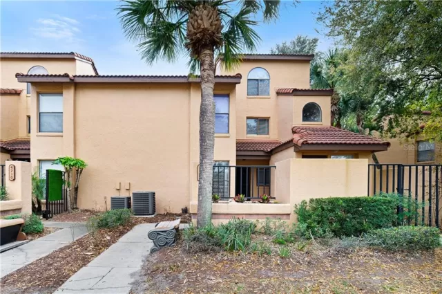 MLS: O5849083 Condo For Sale