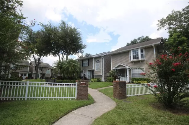 MLS: O5849105 Condo For Sale