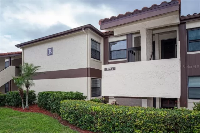 MLS: O5849626 Condo For Sale