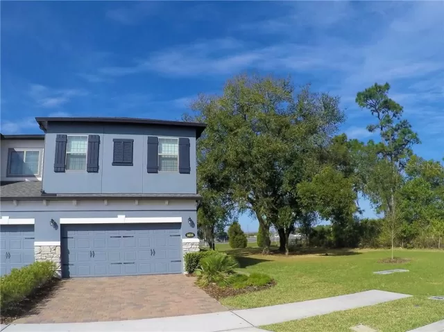 MLS: O5850066 Condo For Sale