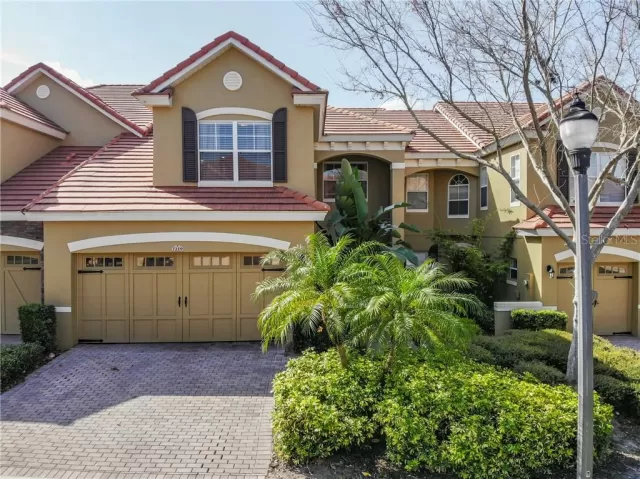 MLS: O5850752 Condo For Sale