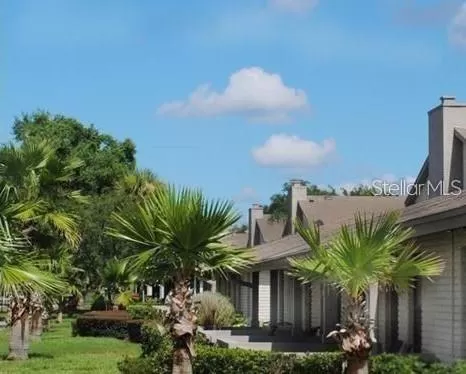 MLS: O5851159 Condo For Sale