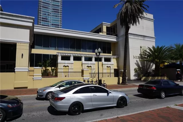 MLS: O5851338 Condo For Sale