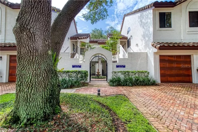 MLS: O5851908 Condo For Sale