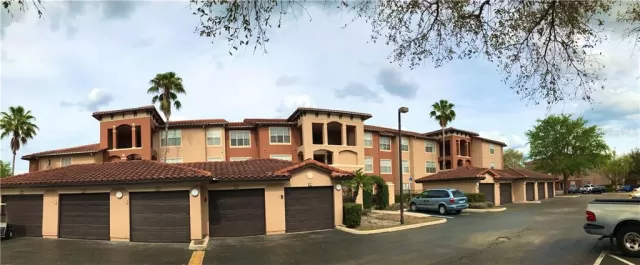 MLS: O5851924 Condo For Sale
