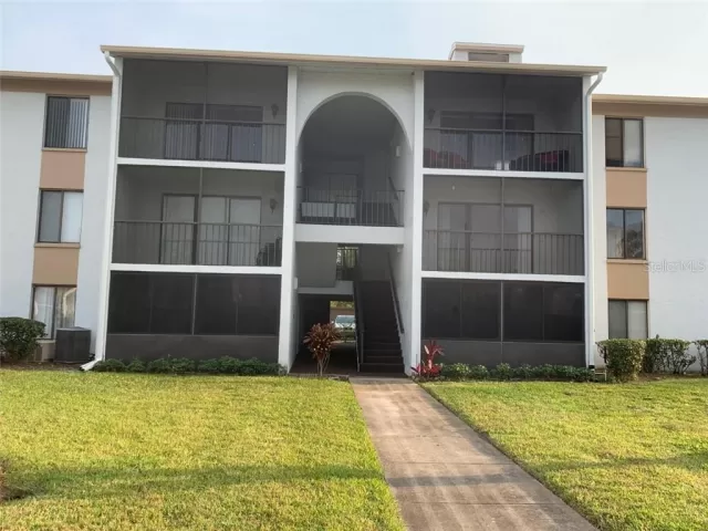 MLS: O5852060 Condo For Sale